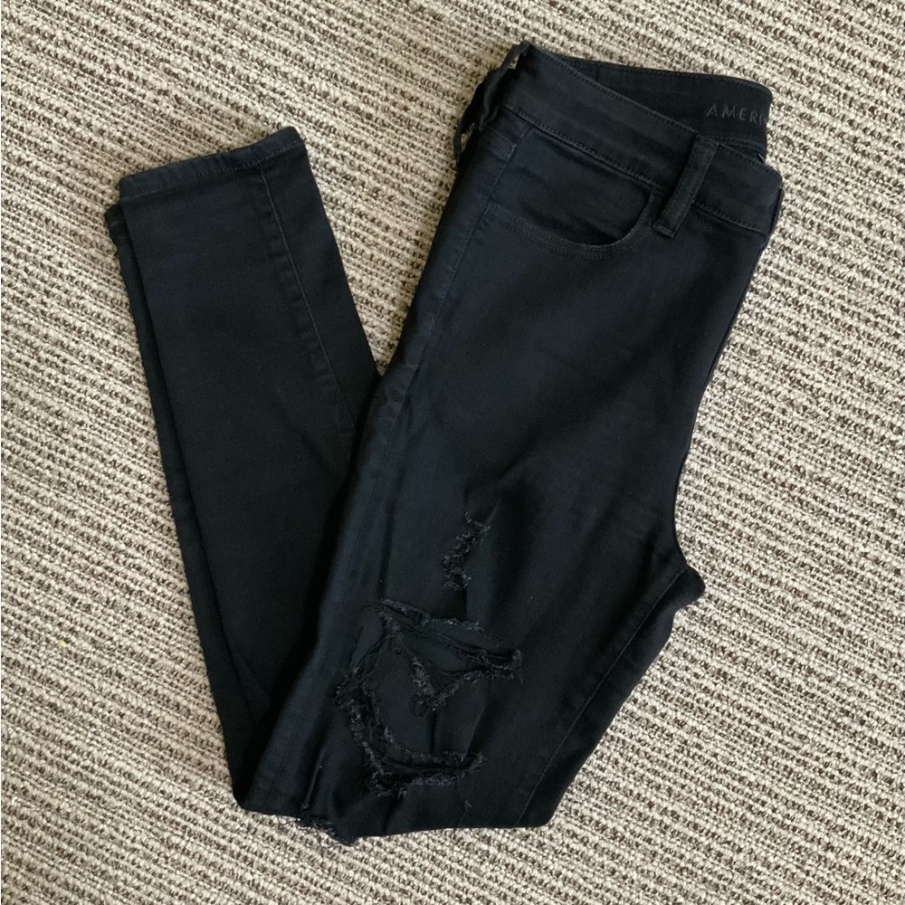 American Eagle Black Distressed Next Level Stretch Skinny Jean